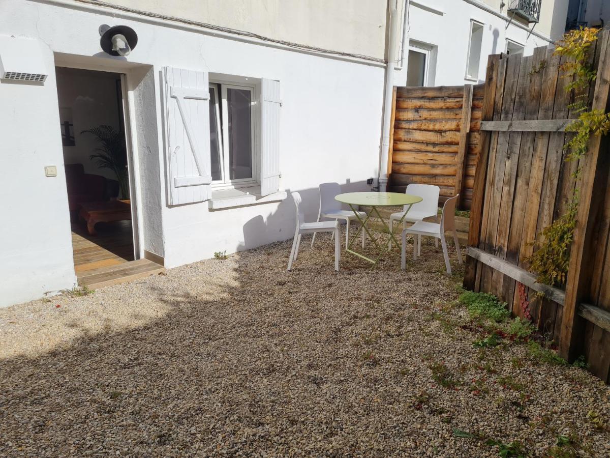 Appartement Calme Et Pratique. Tours Bagian luar foto